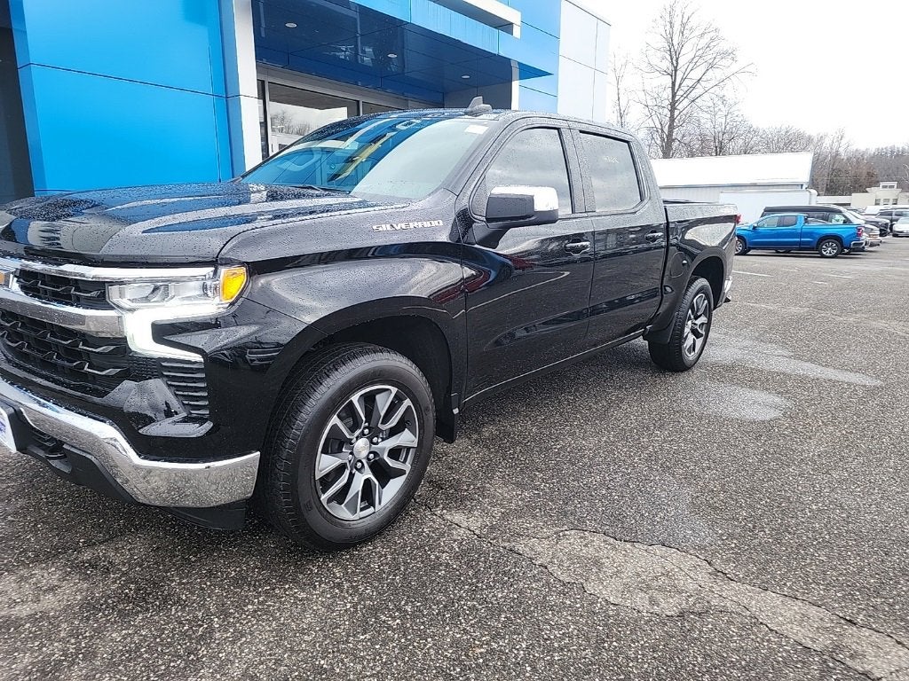 2024 Chevrolet Silverado 1500 LT (2FL)