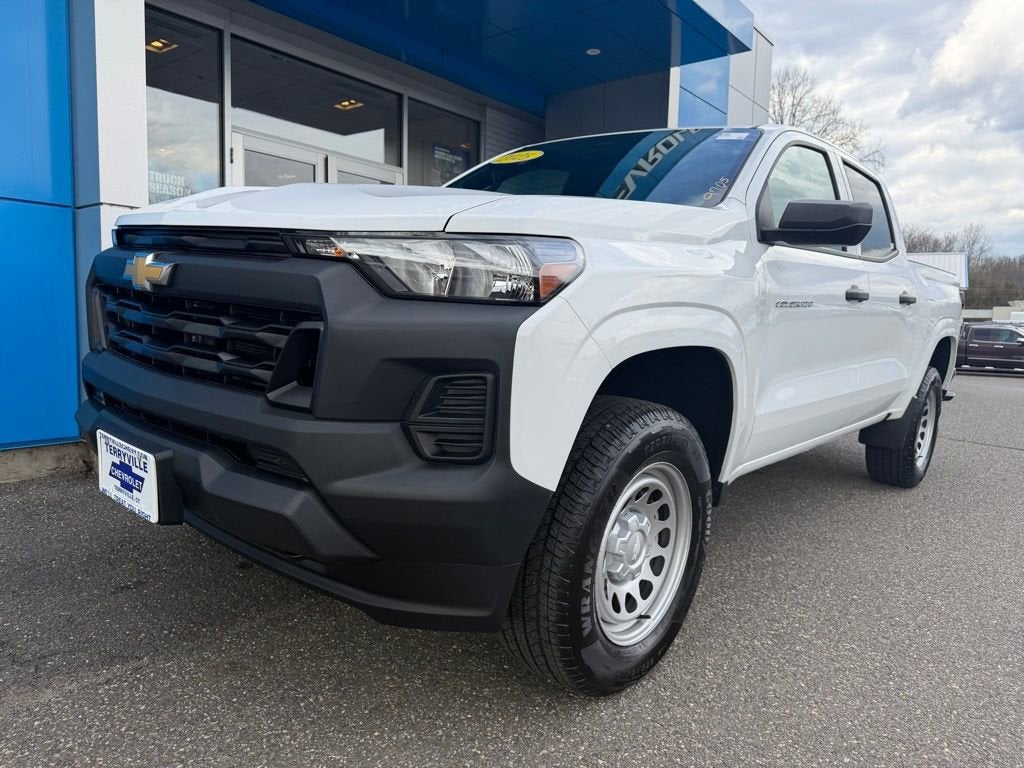 2025 Chevrolet Colorado WT/LT