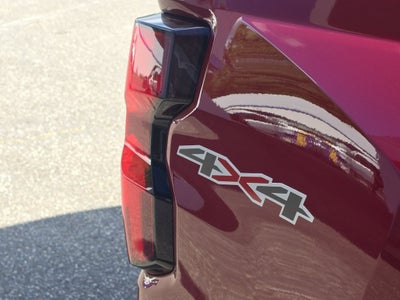 2025 Chevrolet Colorado WT/LT