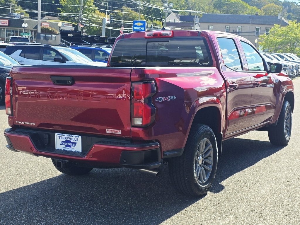 2025 Chevrolet Colorado WT/LT