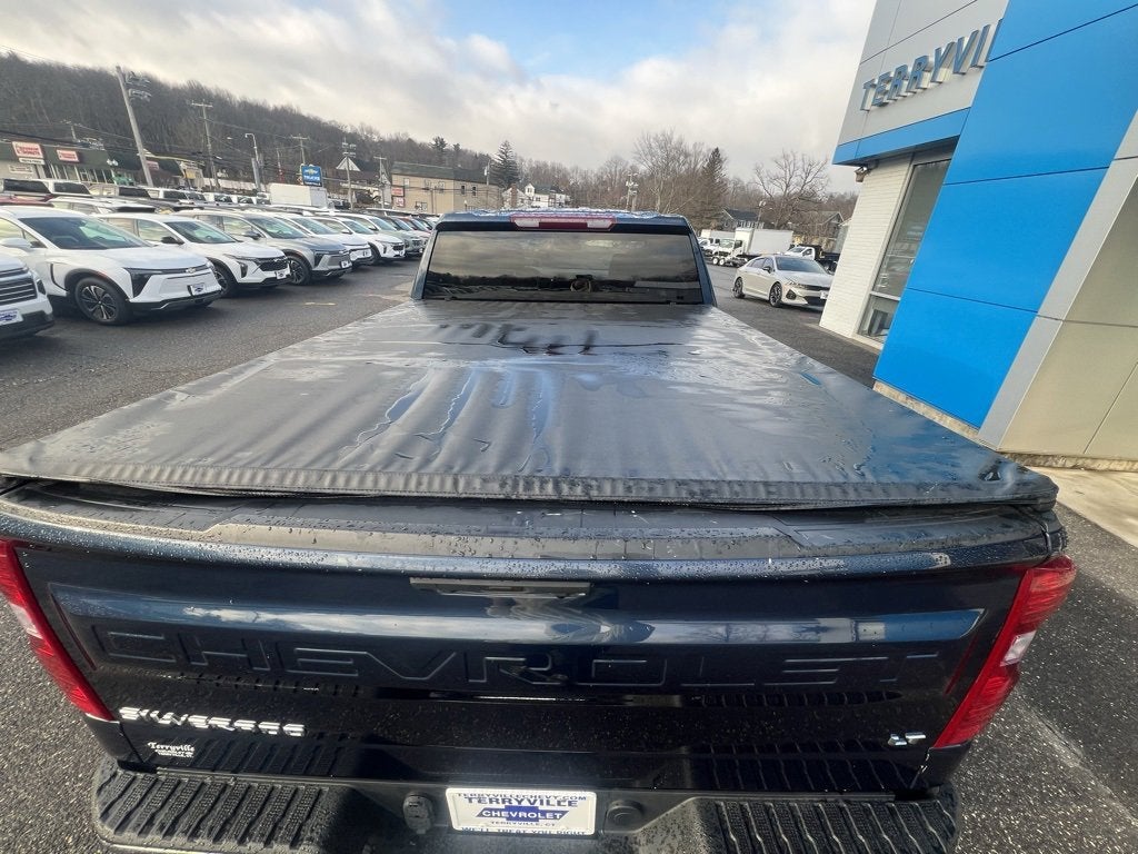 2022 Chevrolet Silverado 1500 LT (2FL)