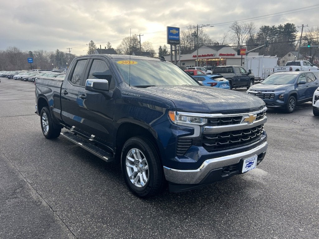 2022 Chevrolet Silverado 1500 LT (2FL)