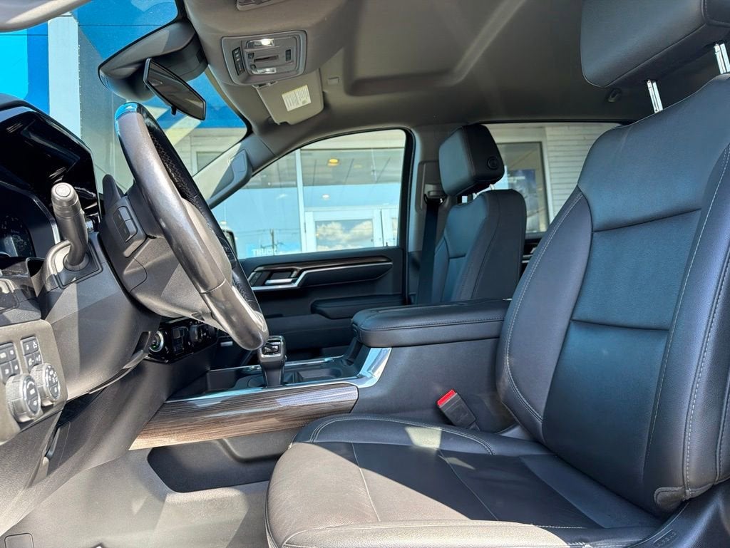 2022 Chevrolet Silverado 1500 RST