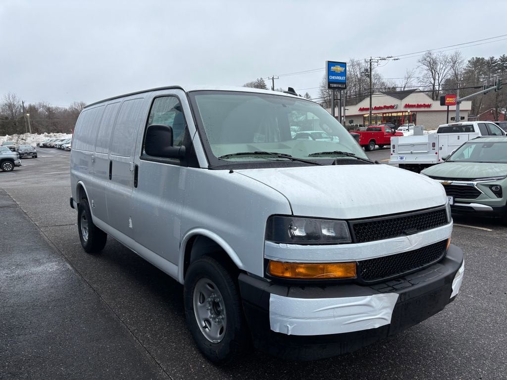 2026 Chevrolet Express Cargo WT