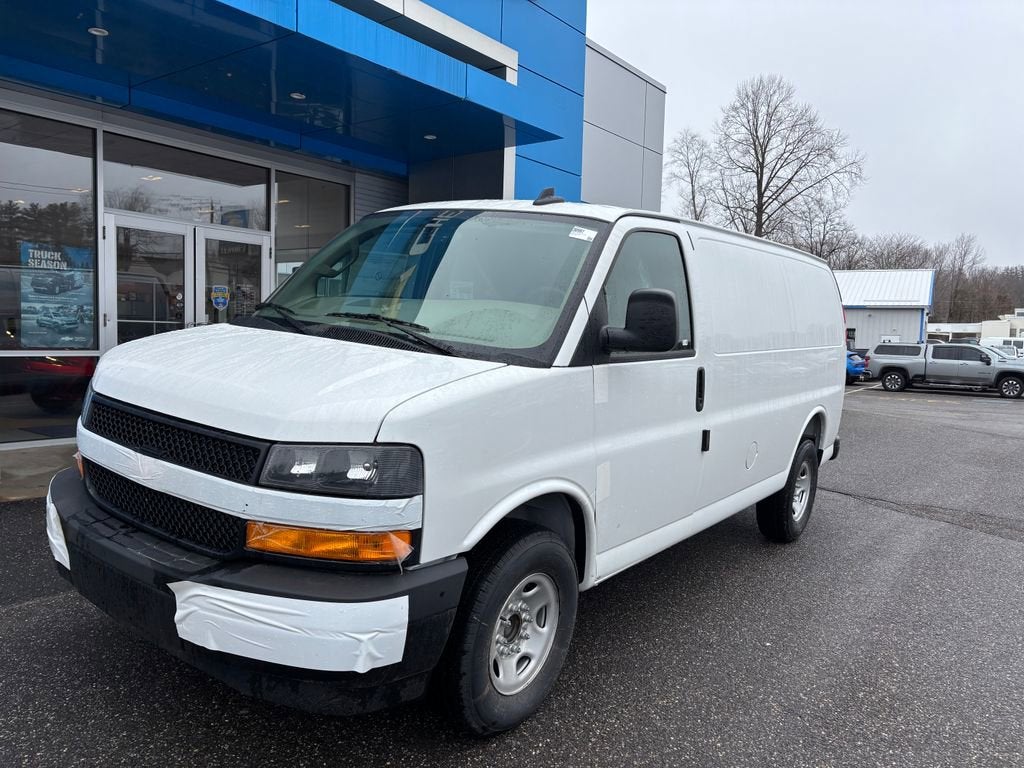 2026 Chevrolet Express Cargo WT