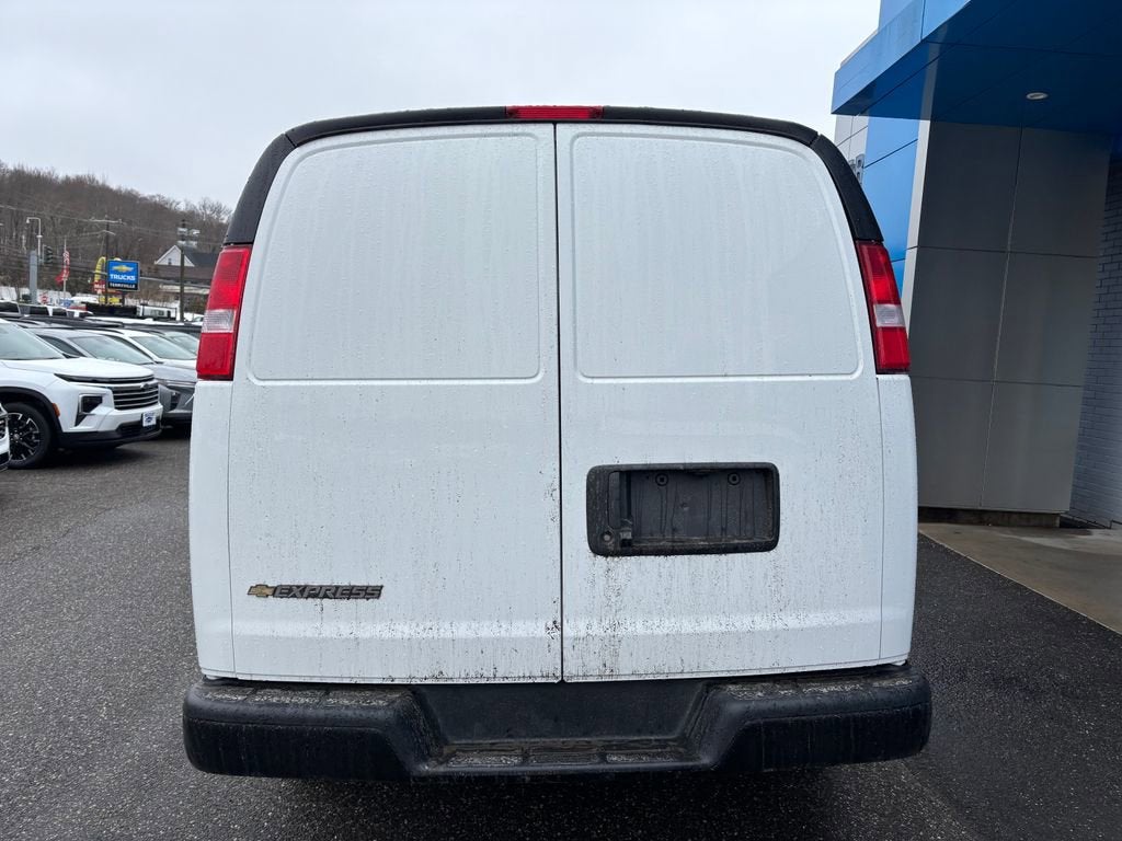 2026 Chevrolet Express Cargo WT