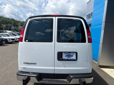 2025 Chevrolet Express Cargo WT
