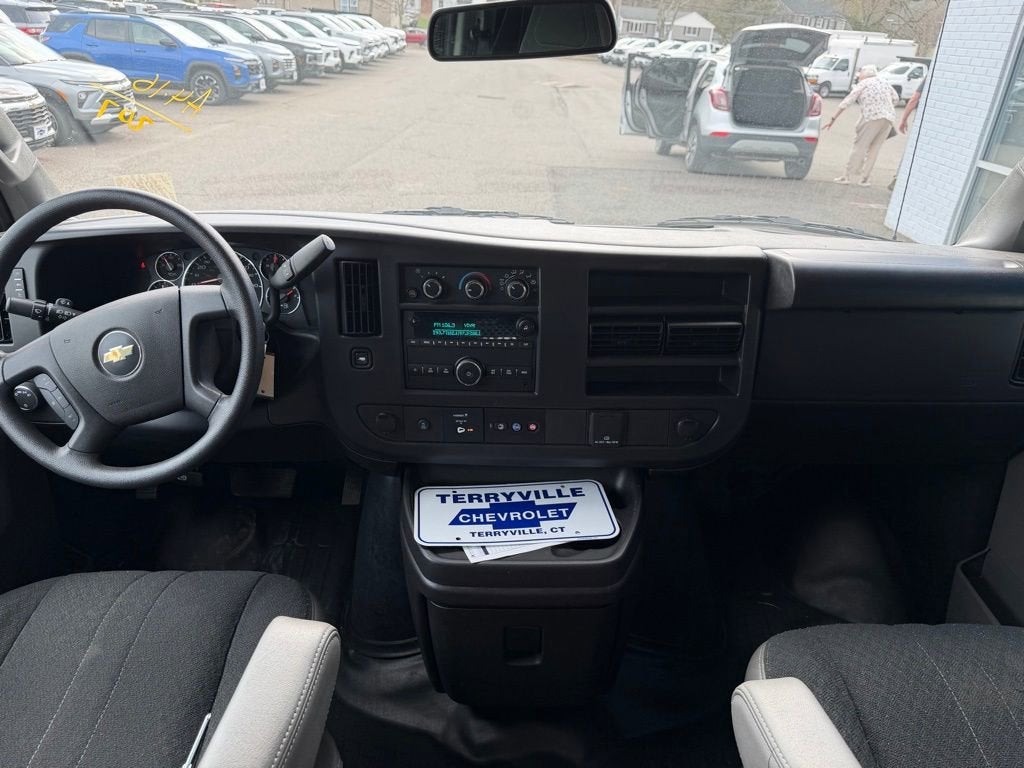 2024 Chevrolet Express Cargo 2500 WT