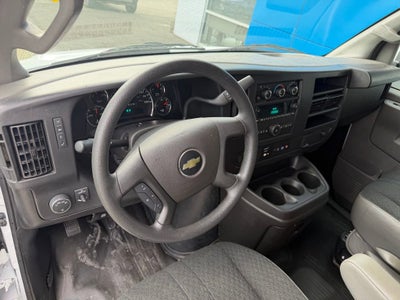 2024 Chevrolet Express Cargo 2500 WT