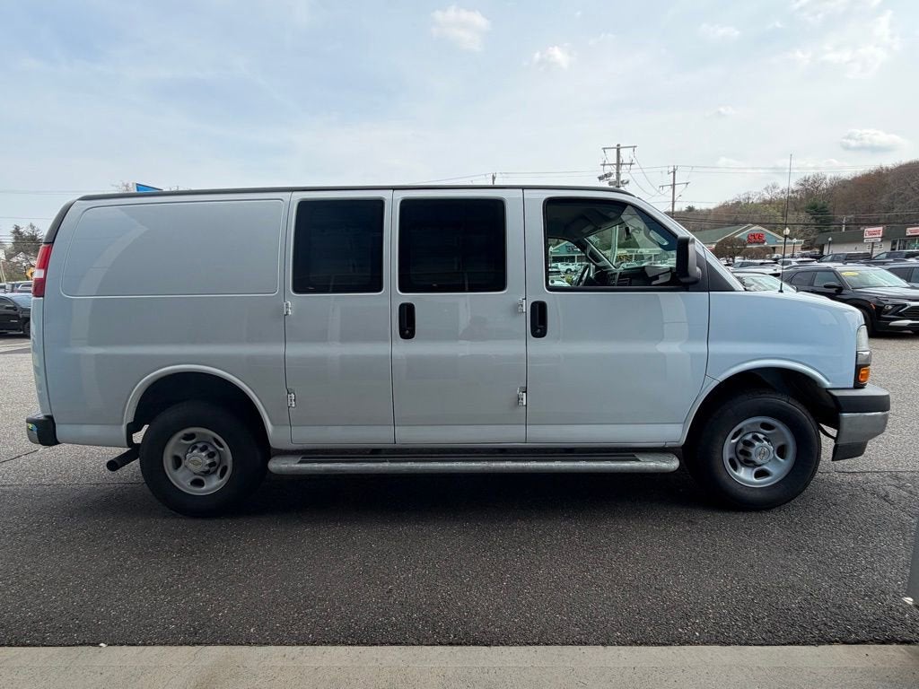 2024 Chevrolet Express Cargo 2500 WT