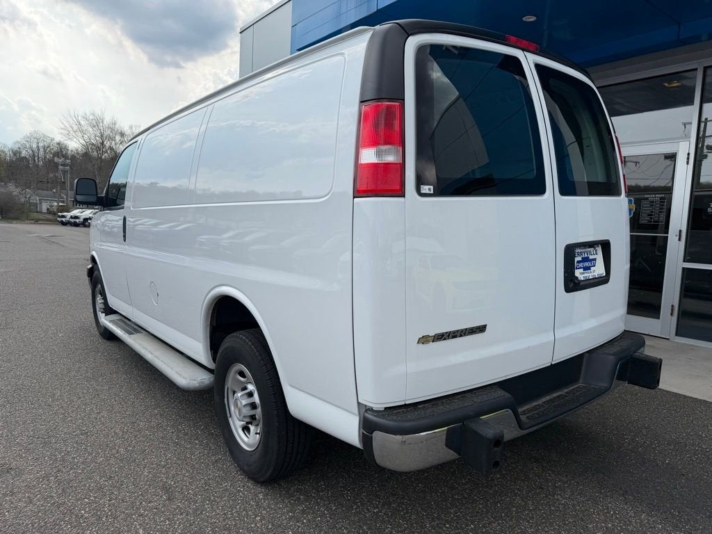 2024 Chevrolet Express Cargo 2500 WT
