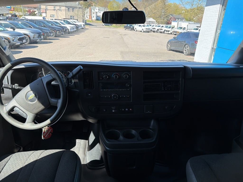 2024 Chevrolet Express Cargo 2500 WT