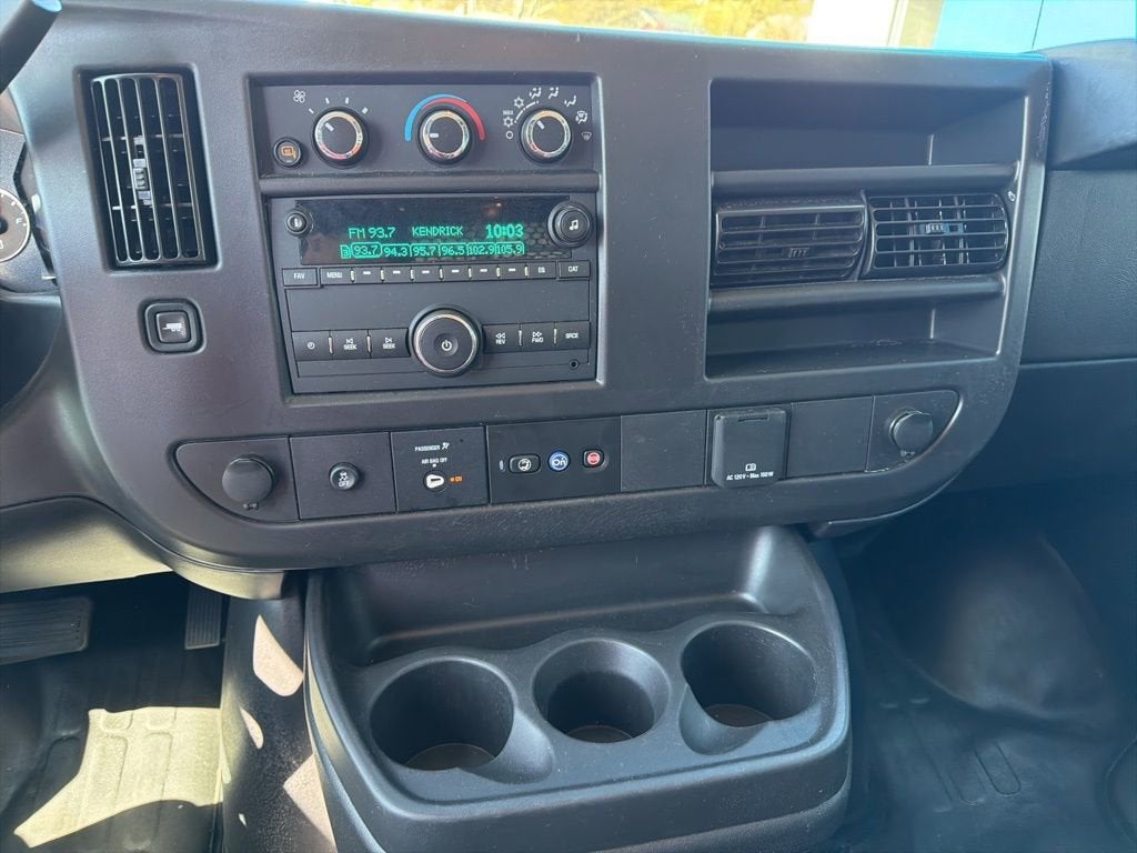 2024 Chevrolet Express Cargo 2500 WT