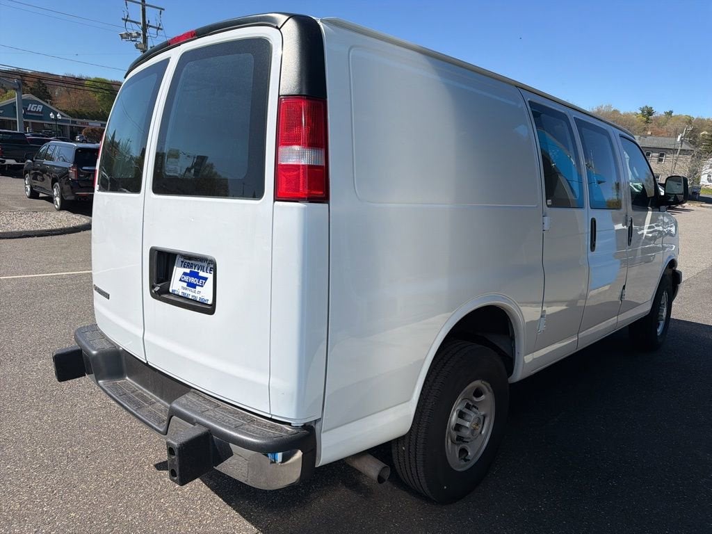 2024 Chevrolet Express Cargo 2500 WT