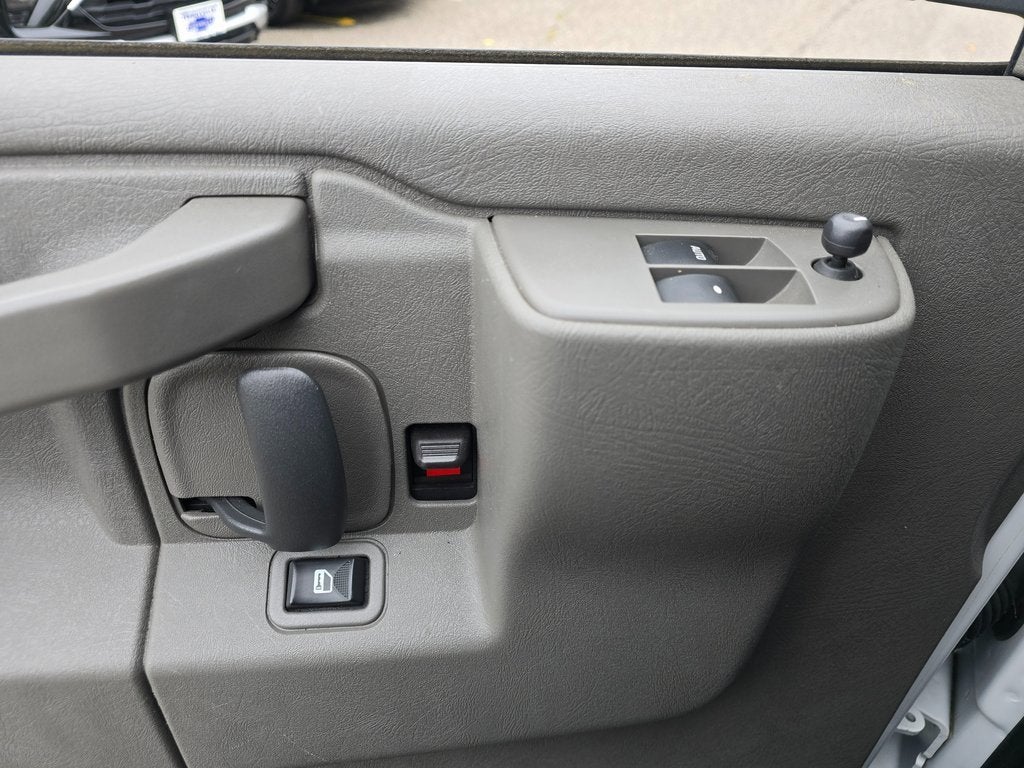 2023 Chevrolet Express Cargo 2500 WT