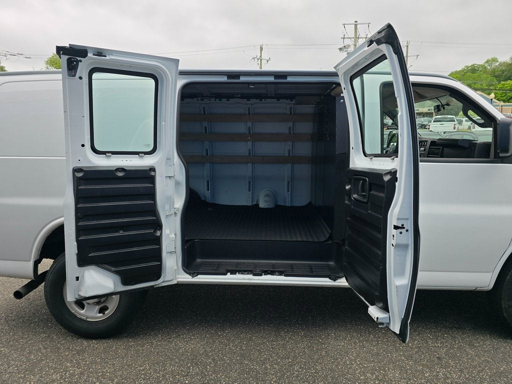 2023 Chevrolet Express Cargo 2500 WT