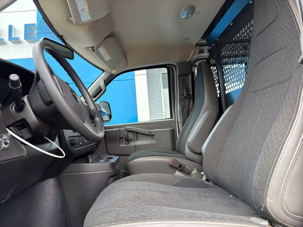 2024 Chevrolet Express Cargo 2500 WT