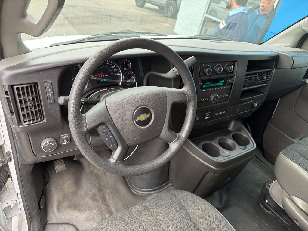 2024 Chevrolet Express Cargo 2500 WT
