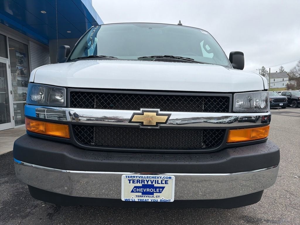 2024 Chevrolet Express Cargo 2500 WT