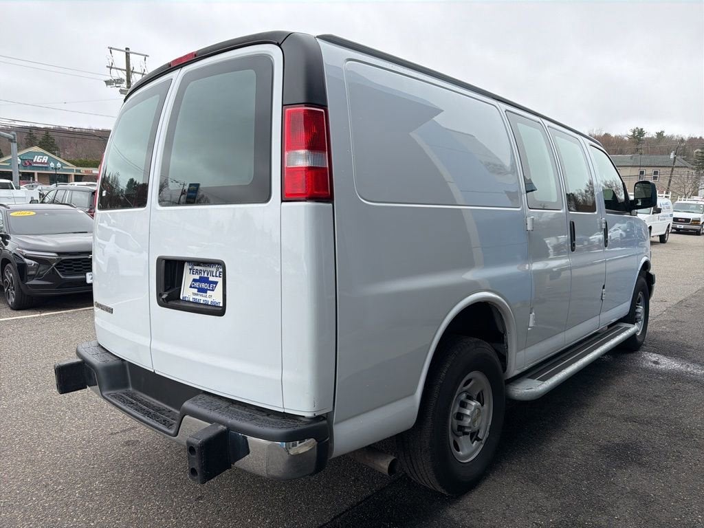 2024 Chevrolet Express Cargo 2500 WT
