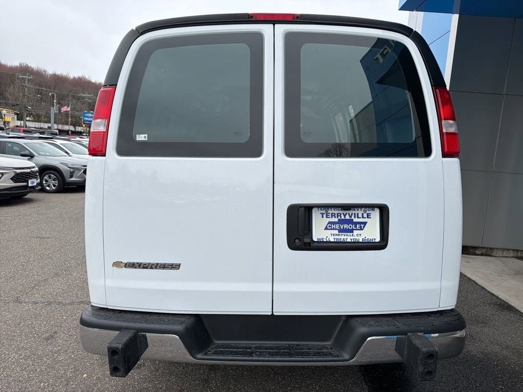 2024 Chevrolet Express Cargo 2500 WT
