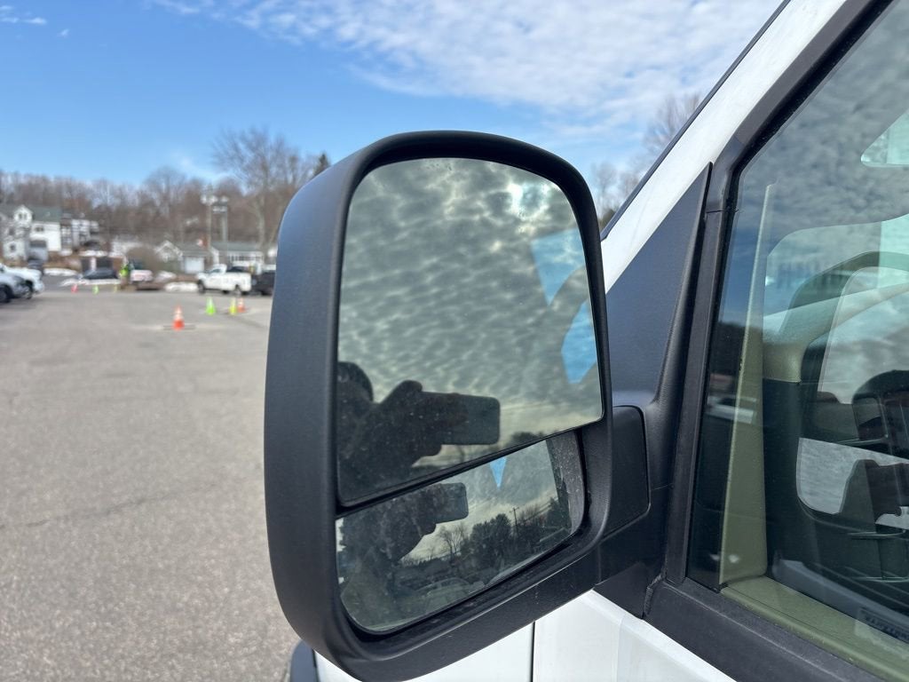 2026 Chevrolet Express Cargo 2500 WT