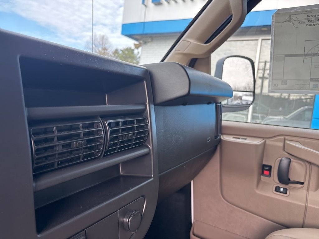 2026 Chevrolet Express Cargo 2500 WT