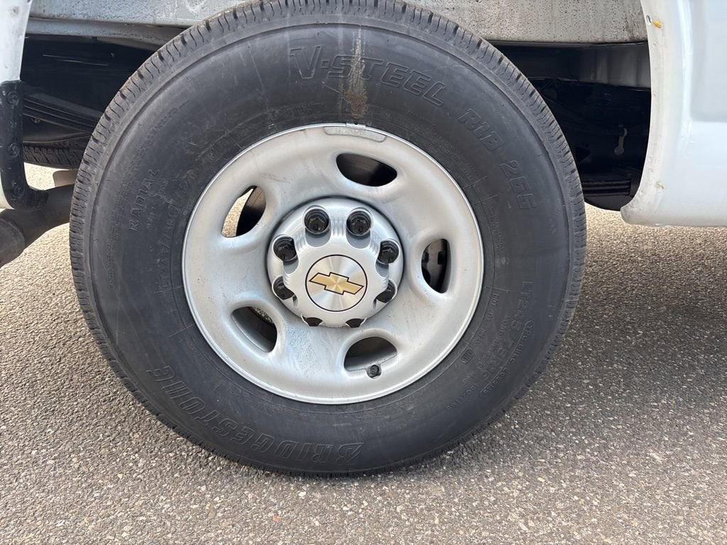 2026 Chevrolet Express Cargo 2500 WT