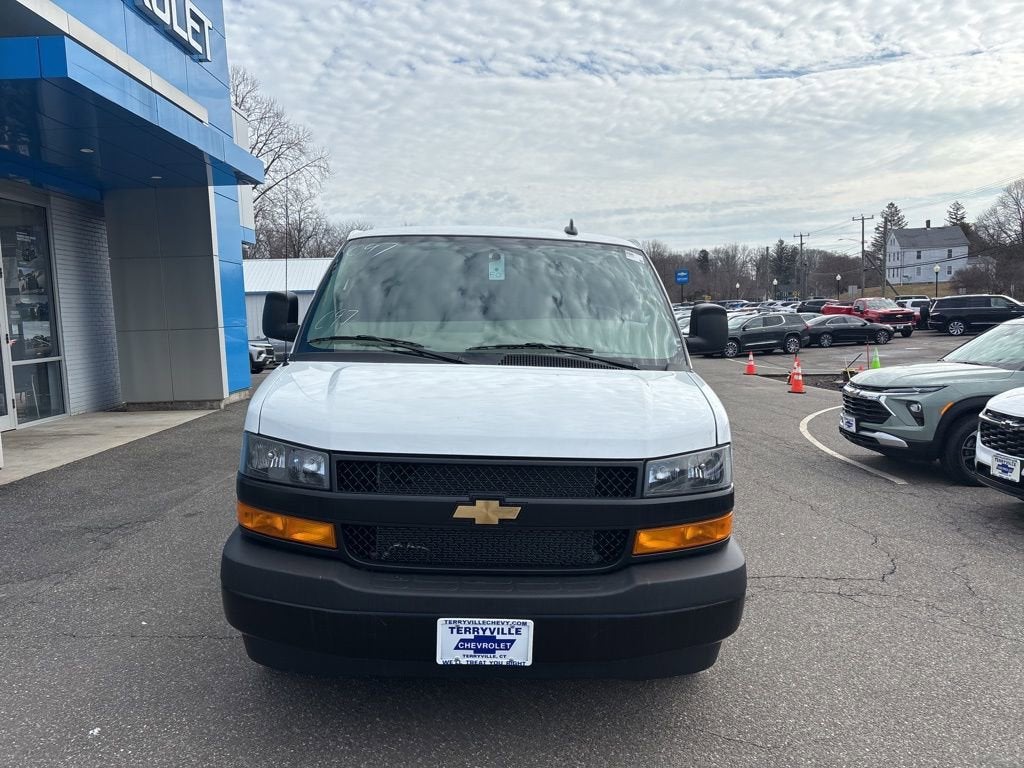 2026 Chevrolet Express Cargo 2500 WT