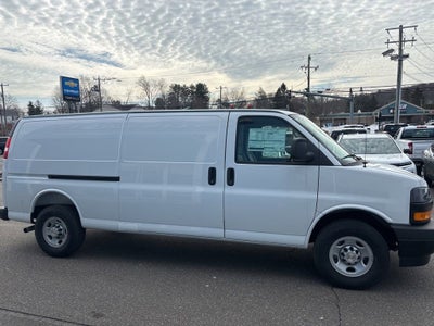 2026 Chevrolet Express Cargo 2500 WT