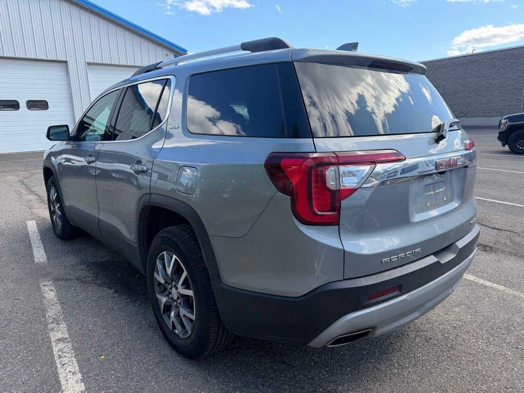 2023 GMC Acadia SLT