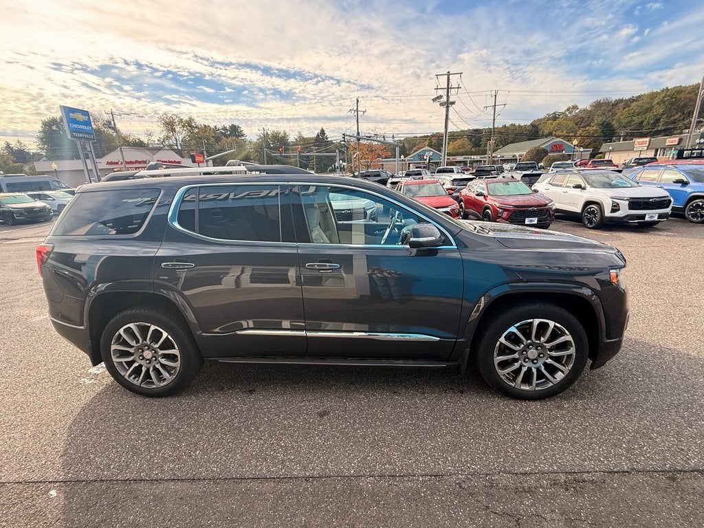 2021 GMC Acadia Denali