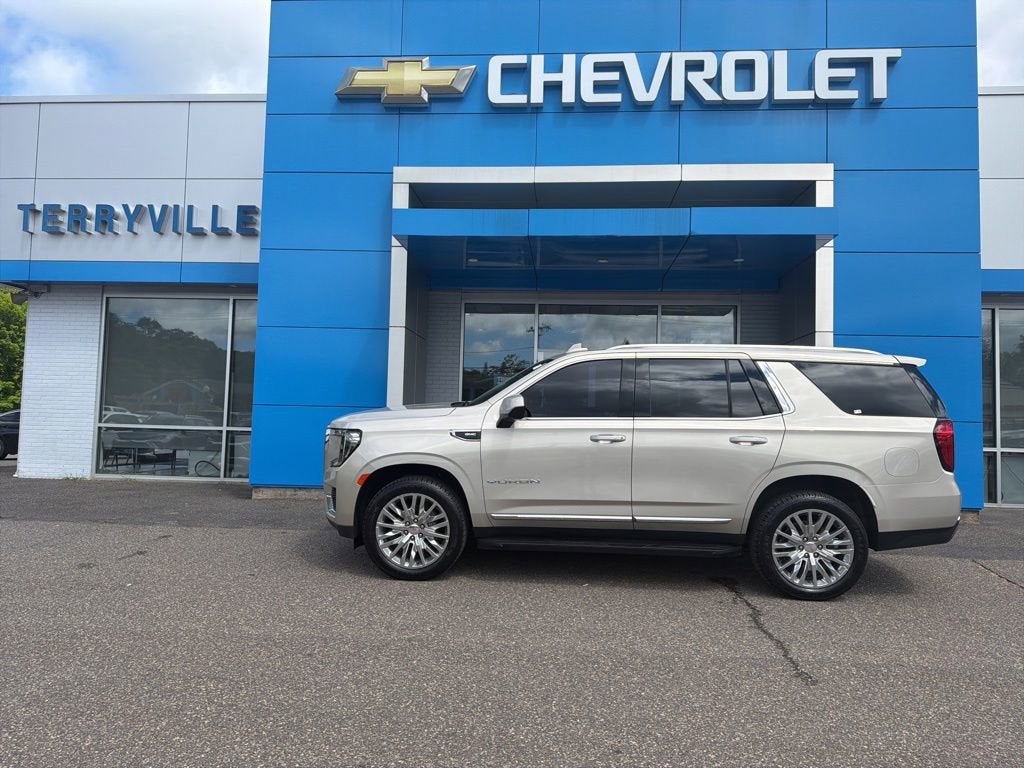 2023 GMC Yukon SLT