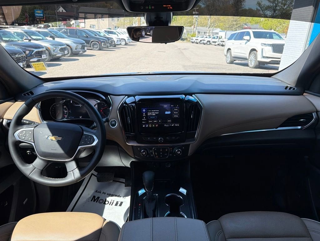 2023 Chevrolet Traverse Premier