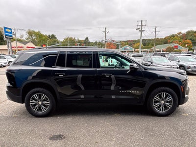2024 Chevrolet Traverse LT