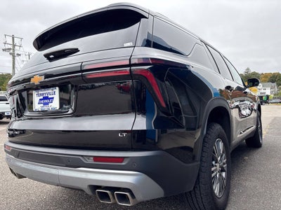 2024 Chevrolet Traverse LT