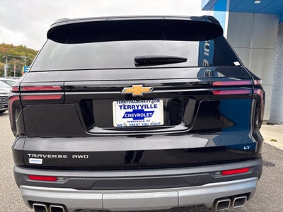 2024 Chevrolet Traverse LT