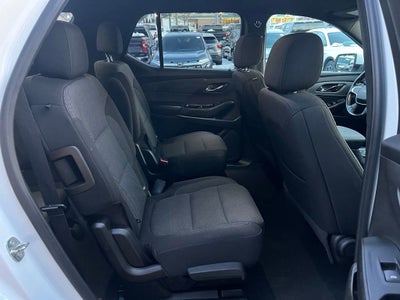 2022 Chevrolet Traverse LT Cloth