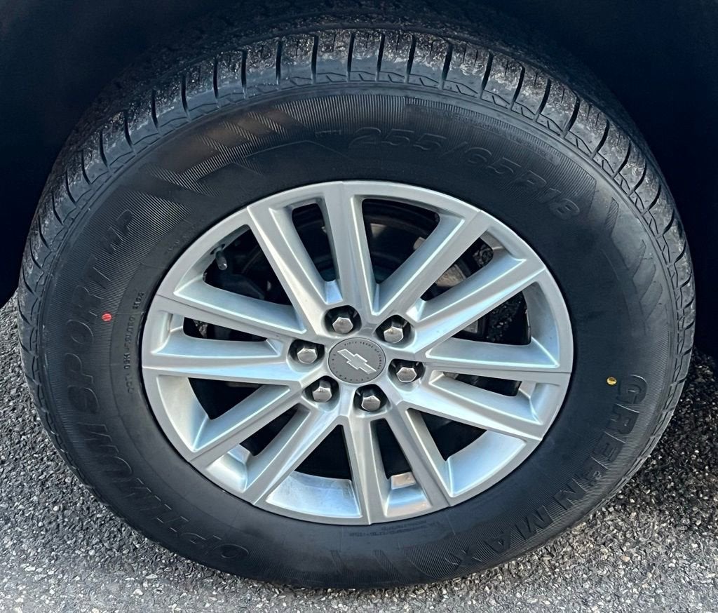 2022 Chevrolet Traverse LT Cloth