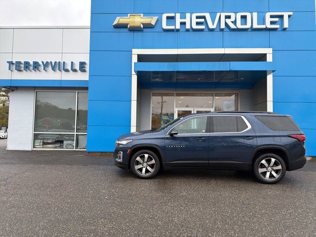 2023 Chevrolet Traverse LT Leather