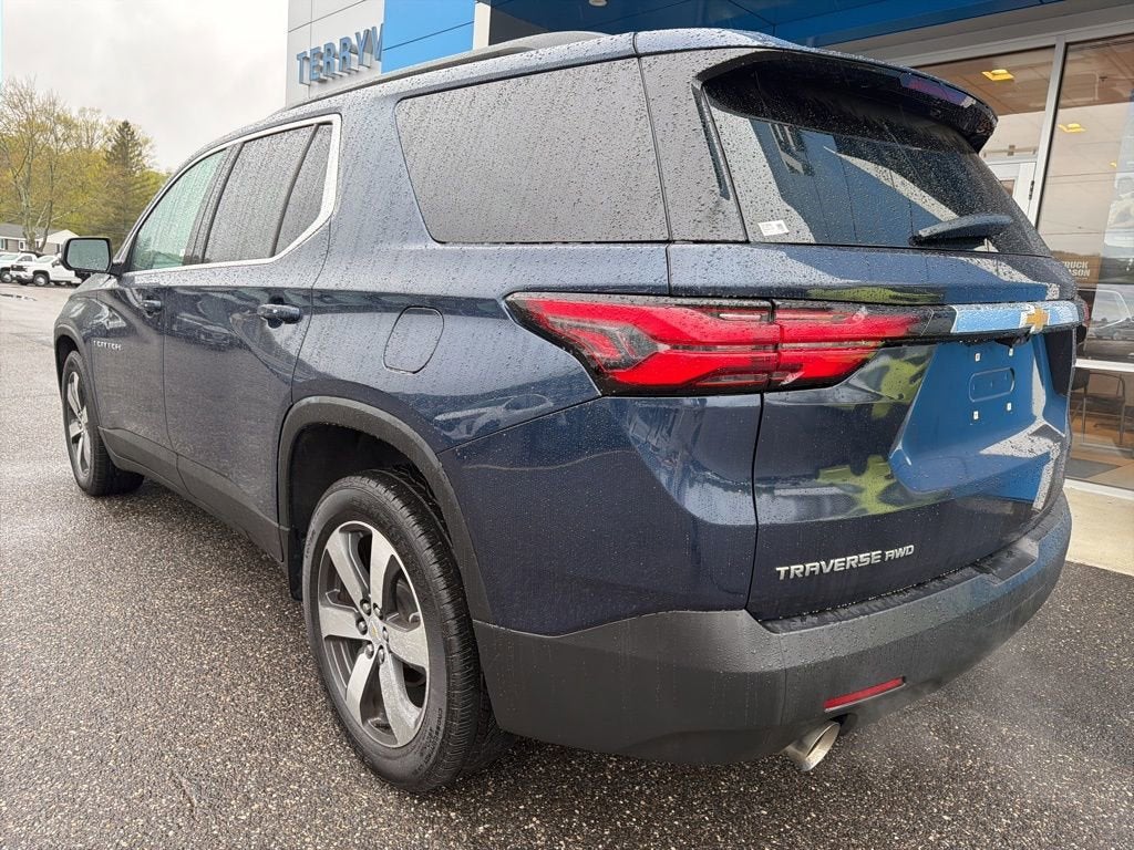 2023 Chevrolet Traverse LT Leather