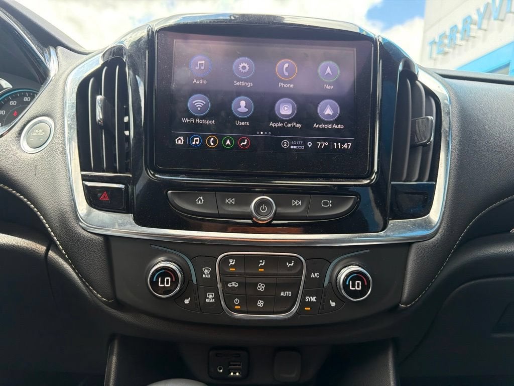 2023 Chevrolet Traverse LT Leather