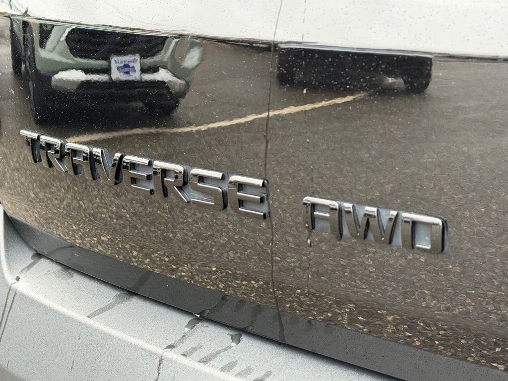 2023 Chevrolet Traverse RS