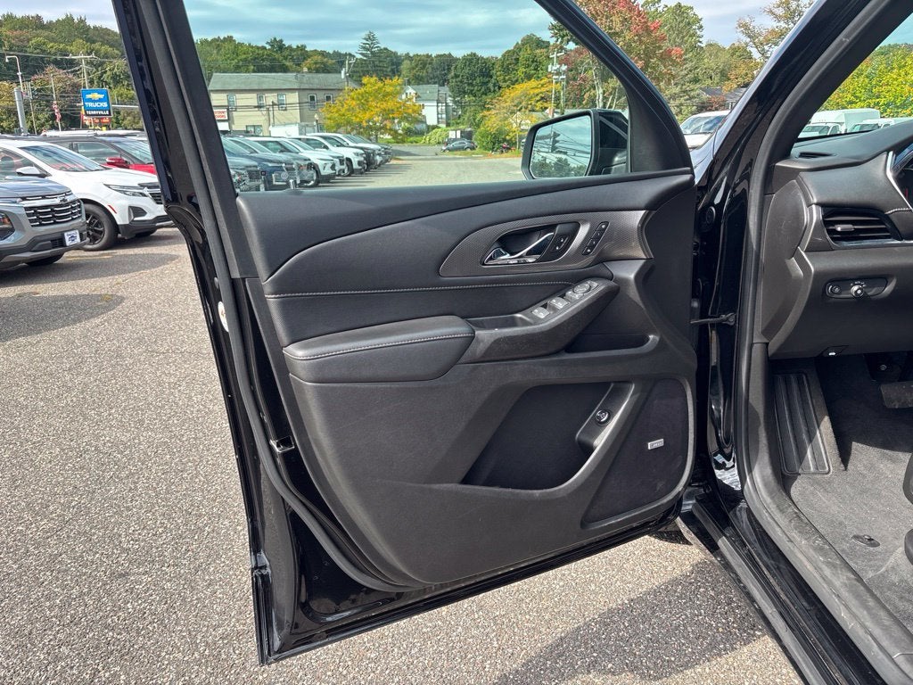 2022 Chevrolet Traverse Premier
