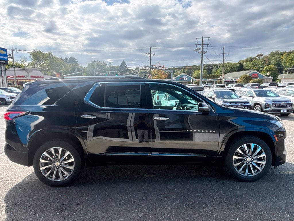2022 Chevrolet Traverse Premier