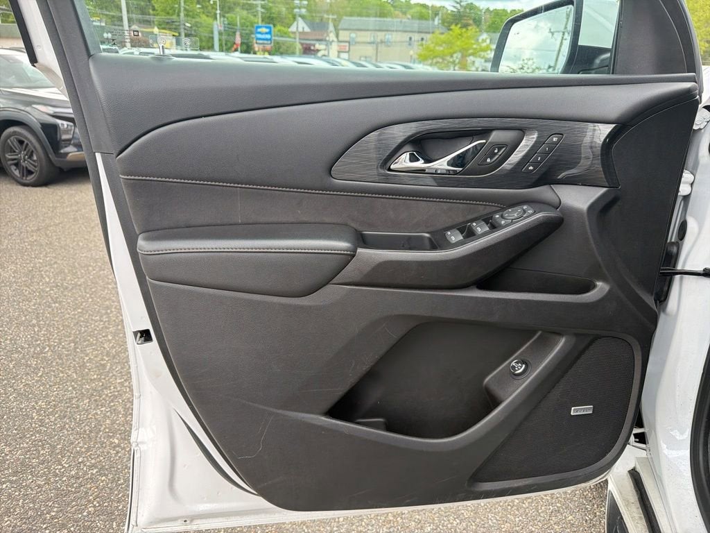 2023 Chevrolet Traverse High Country