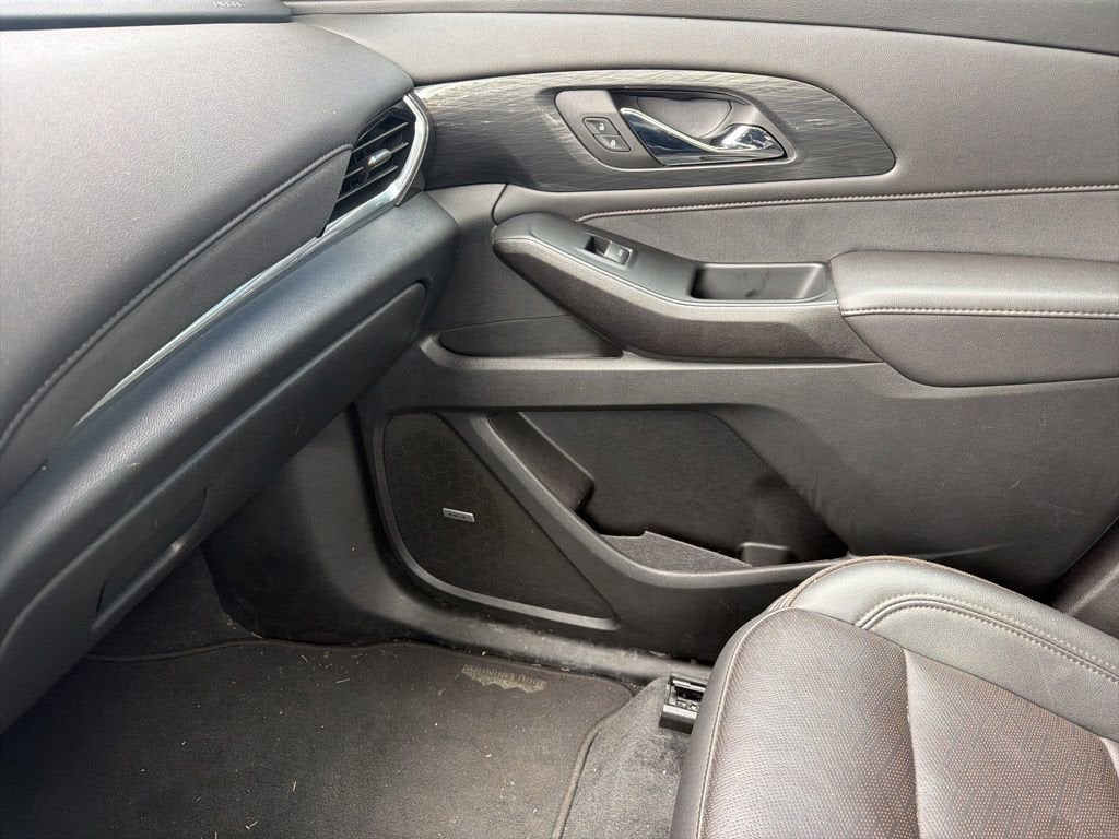 2023 Chevrolet Traverse High Country