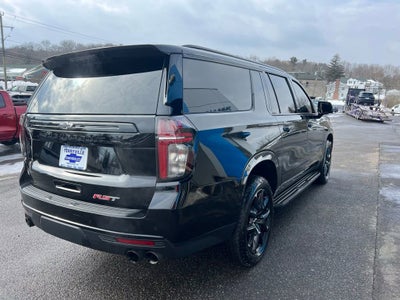 2023 Chevrolet Suburban RST
