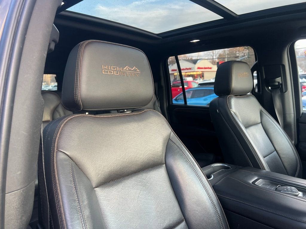 2021 Chevrolet Suburban High Country