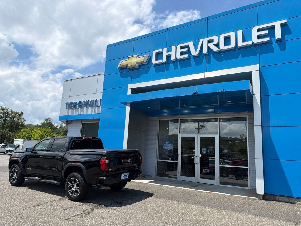 2024 GMC Canyon AT4